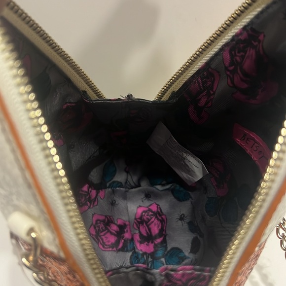 Betsey Johnson Do I Make You Corny? glittery candy corn shaped purse with chain. - Picture 12 of 16